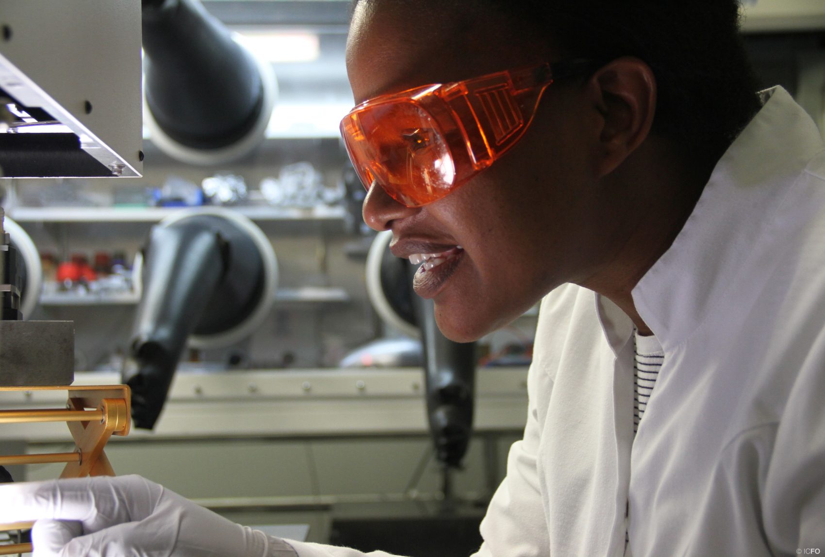 woman working in the lab